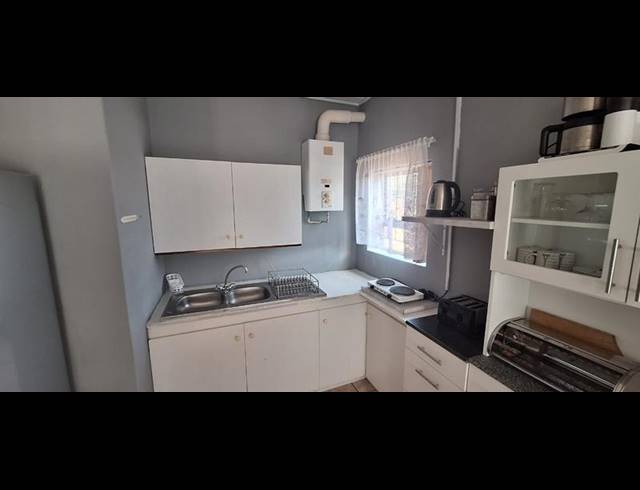 1 BEDROOM PROPERTY TO RENT IN DANA BAY